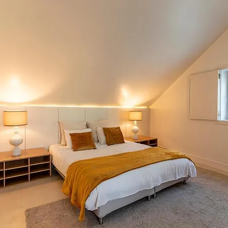 Duplex With Terrace, Comfort In Downtown * ליסבון